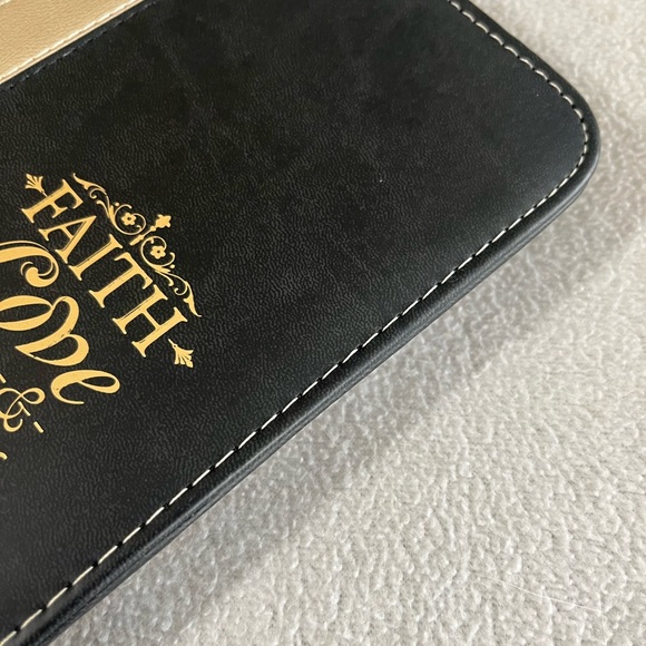 Black and Gold Faith Love Amazing Grace Bible Cover - Picture 2 of 6